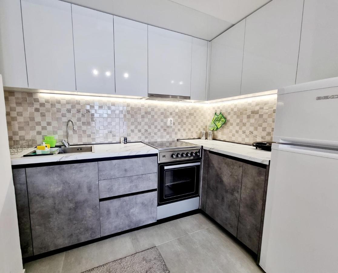 סקופיה Modern & Trendy Apartment מראה חיצוני תמונה