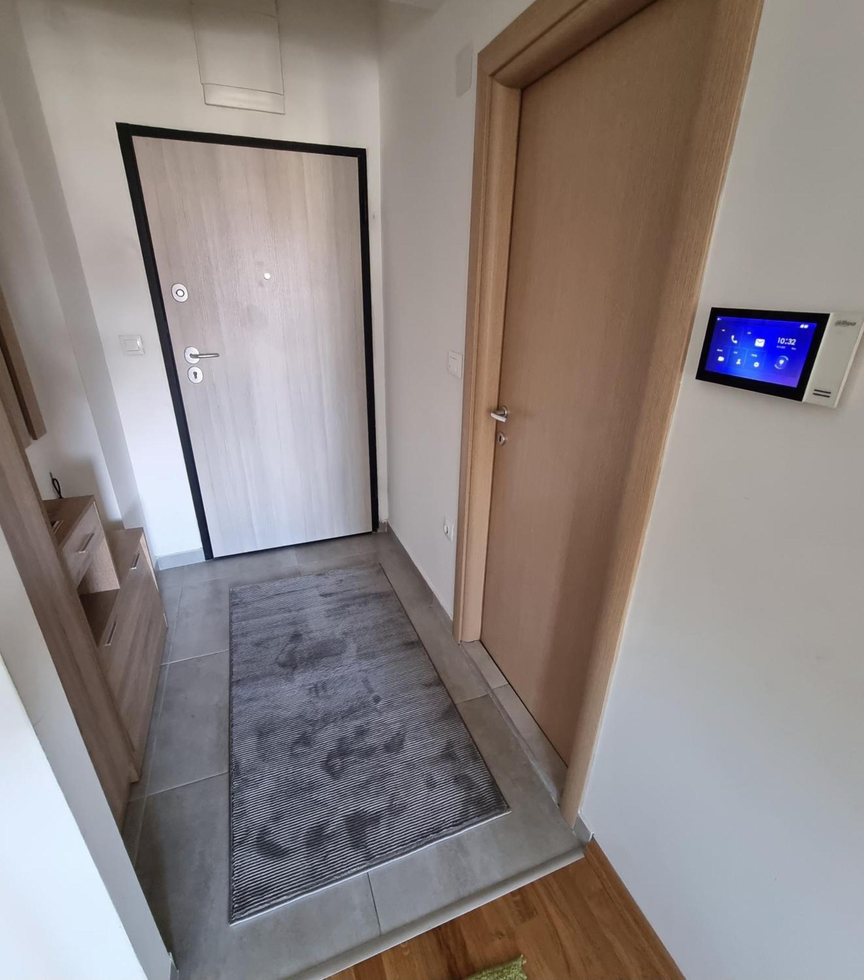 סקופיה Modern & Trendy Apartment מראה חיצוני תמונה